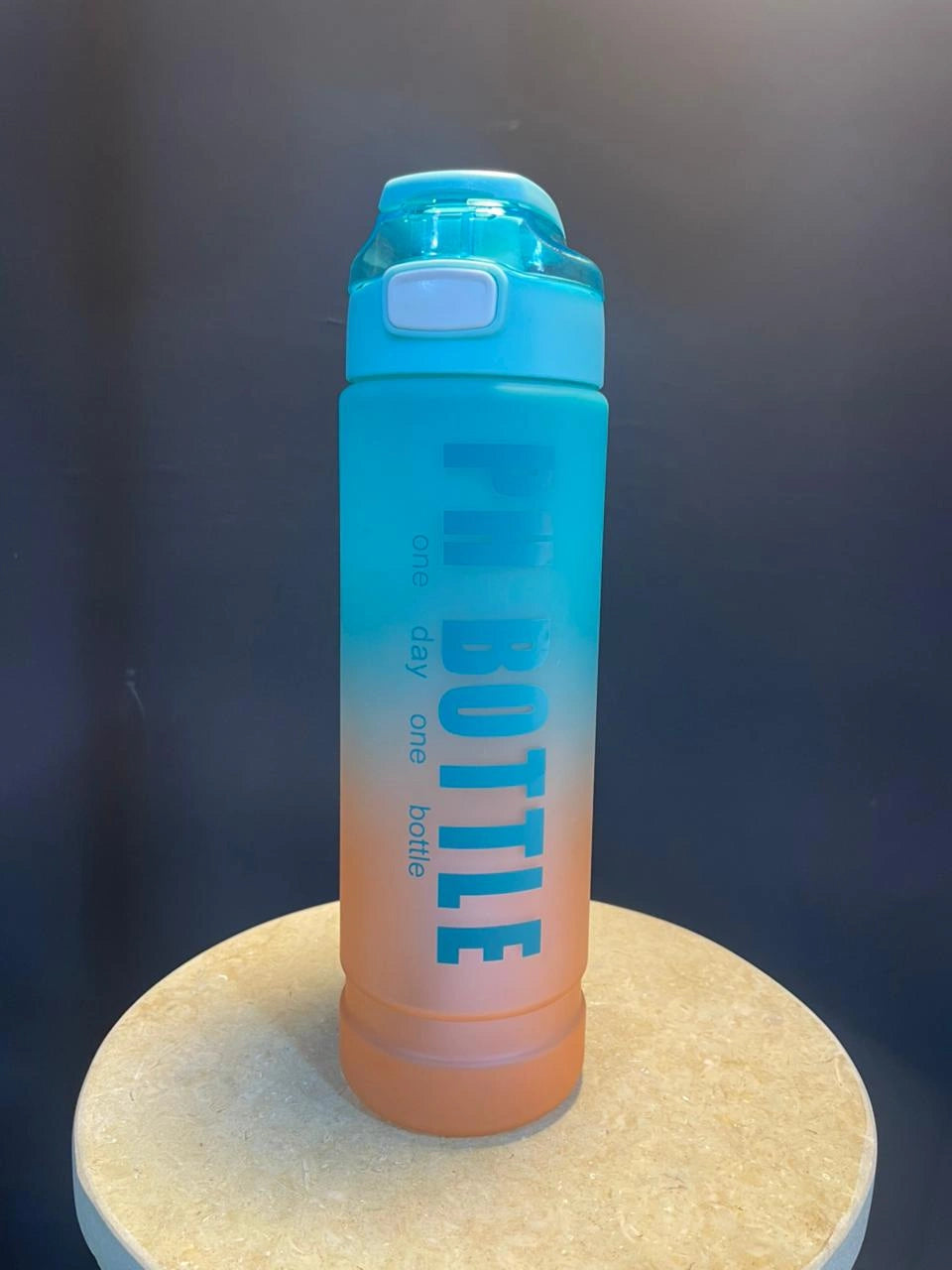 bottle 09